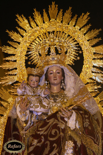 Virgen del Rosario de la iglesia de Santa Catalina. Sevilla:::::RAFAES